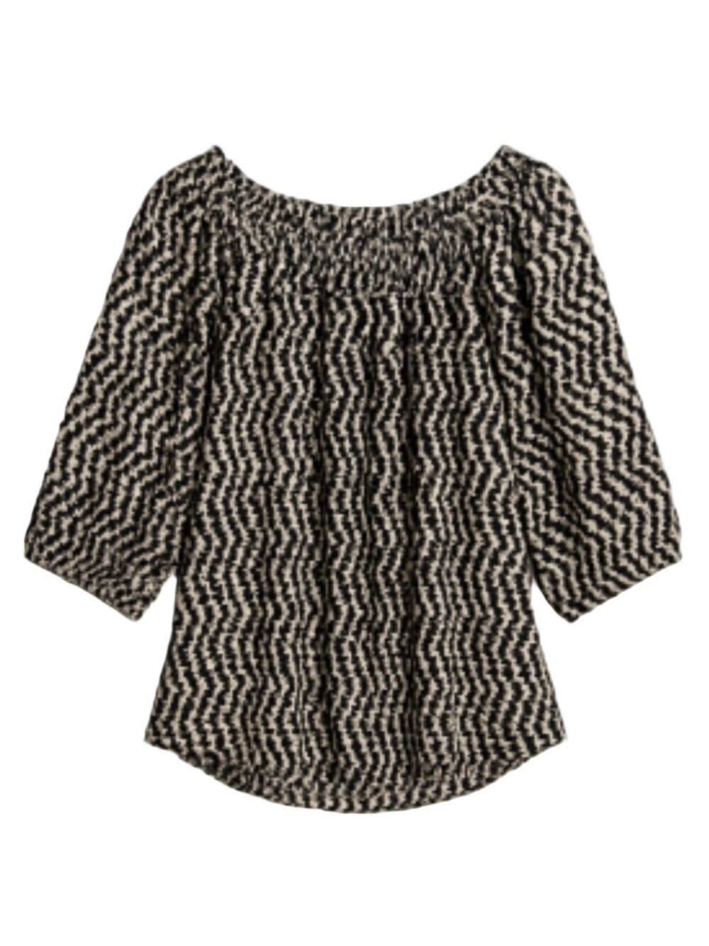 Free People Black and White Blouse with Chic Pattern xs